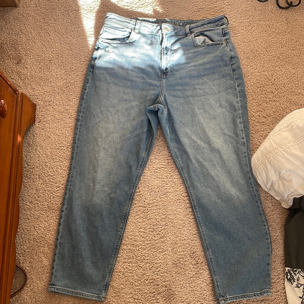 American Eagle Curvy Stretch Mom Jeans